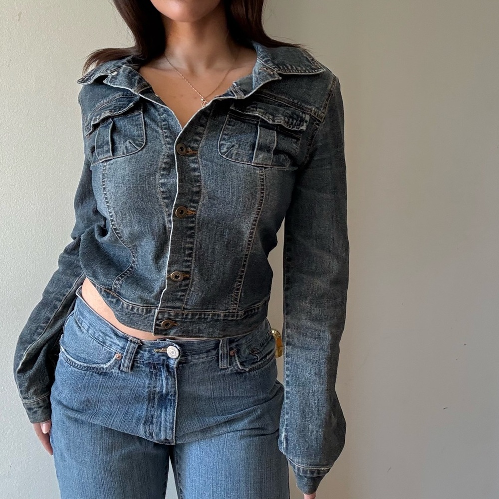 1990s Faded Fitted Denim Jacket -Grunge Y2K Jean Jacket — Small - Picture 7 of 7